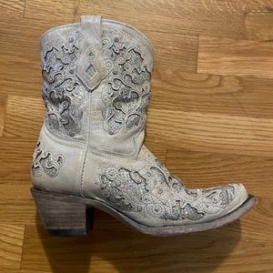 Corral Mariah White Glitter Inlay & Crystals Ankle Boots